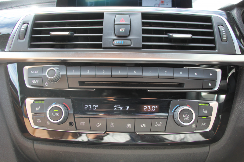 BMW 4シリーズ 420i ｸﾞﾗﾝｸｰﾍﾟMｽﾎﾟｰﾂ 最終ﾓﾃﾞﾙ 1ｵｰﾅ ｺﾆｬｯｸﾚｻﾞｰ ｼｰﾄﾋｰﾀｰ ﾀｯﾁ画面HDDﾅﾋﾞﾌﾙｾｸﾞTV 新型ﾙｰﾑﾐﾗｰ 液晶ﾒｰﾀｰ ﾍｷｻｺﾞﾅﾙLEDﾍｯﾄﾞﾗｲﾄ&ﾃｰﾙ 追従ACC ﾚｰﾝﾁｪﾝｼﾞ警告 ﾊﾟﾄﾞﾙｼﾌﾄ 衝突軽減ﾌﾞﾚｰｷ 車線逸脱警告 歩行者警告 電動Rｹﾞｰﾄ 2年保証