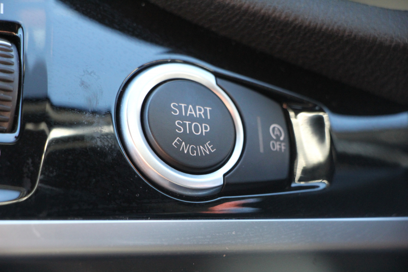 BMW X4 XDrive28i Mｽﾎﾟｰﾂ ｱｽﾘｰﾄP 最終ﾓﾃﾞﾙ ☆期間限定掲載☆NEWﾃﾞｻﾞｲﾝｽﾃｱ ﾋｰﾀｰ茶革 追従ACC ﾚｰﾝﾁｪﾝｼﾞ警告 新HDDﾅﾋﾞTV ｵﾌﾟｼｮﾝ20AW LEDﾍｯﾄﾞﾗｲﾄ&ﾌｫｸﾞ360度ｶﾒﾗ 電動ﾄﾗﾝｸ 衝突軽減ﾌﾞﾚｰｷ 車線逸脱警告 歩行者警告 2年保証