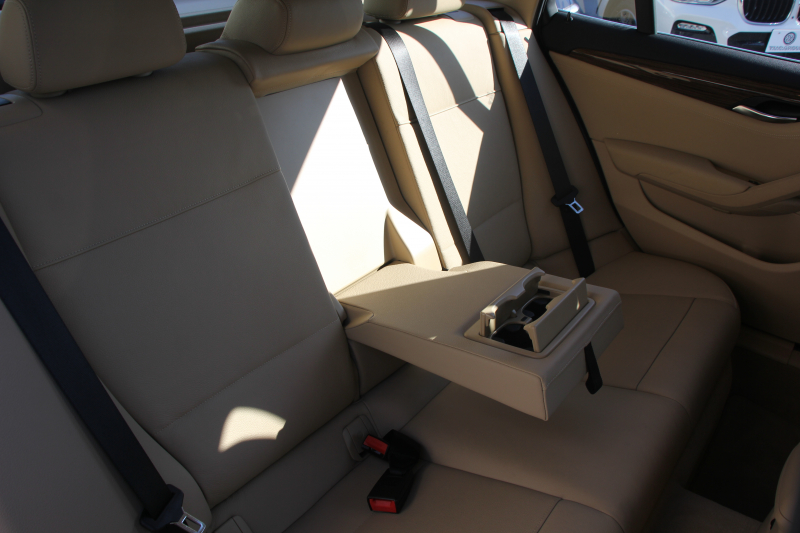 BMW X1 SDrive20i ﾌｧｯｼｮﾆｽﾀ 300台限定車 1ｵｰﾅ 後期LCI ﾍﾞｰｼﾞｭﾚｻﾞｰ ｼｰﾄﾋｰﾀｰ 直噴ﾀｰﾎﾞ8速AT 専用18AW iﾄﾞﾗｲﾌﾞHDDﾅﾋﾞBｶﾒﾗ ｽﾏｰﾄｷｰ ｷｾﾉﾝ ﾐﾗｰETC ｱｲﾄﾞﾘﾝｸﾞｽﾄｯﾌﾟ電動ﾊﾟﾜｰｽﾃｱﾘﾝｸﾞｸﾛｰﾑﾗｲﾝｴｸｽﾃﾘｱ ｳｯﾄﾞﾊﾟﾈﾙ 2年保証