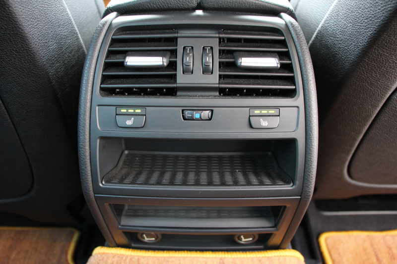 BMW 7シリーズ 740i Mｽﾎﾟｰﾂ ﾌﾟﾗｽP 後期☆期間限定掲載☆ｻﾝﾙｰﾌ 全席ﾋｰﾀｰ黒革 LEDﾍｯﾄﾞﾗｲﾄ 液晶ﾒｰﾀｰ N55新ｴﾝｼﾞﾝ 8速AT 320馬力 全ﾄﾞｱｿﾌﾄｸﾛｰｽﾞ電動ﾄﾗﾝｸ ｸﾙｺﾝ 20AW 専用ｴｱﾛ HDDﾅﾋﾞﾌﾙｾｸﾞTV Bｶﾒﾗ ｽﾏｰﾄｷｰ ﾊﾟﾄﾞﾙｼﾌﾄ 2年保証