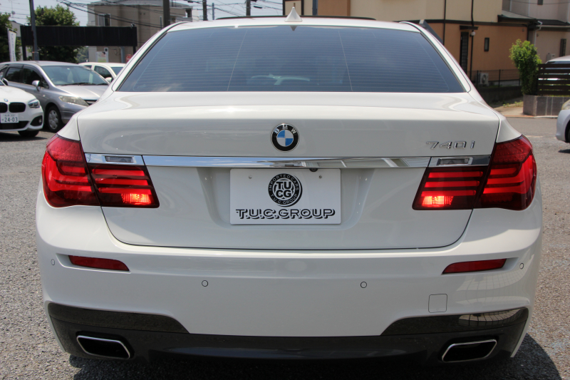 BMW 7シリーズ 740i Mｽﾎﾟｰﾂ ﾌﾟﾗｽP 後期☆期間限定掲載☆ｻﾝﾙｰﾌ 全席ﾋｰﾀｰ黒革 LEDﾍｯﾄﾞﾗｲﾄ 液晶ﾒｰﾀｰ N55新ｴﾝｼﾞﾝ 8速AT 320馬力 全ﾄﾞｱｿﾌﾄｸﾛｰｽﾞ電動ﾄﾗﾝｸ ｸﾙｺﾝ 20AW 専用ｴｱﾛ HDDﾅﾋﾞﾌﾙｾｸﾞTV Bｶﾒﾗ ｽﾏｰﾄｷｰ ﾊﾟﾄﾞﾙｼﾌﾄ 2年保証