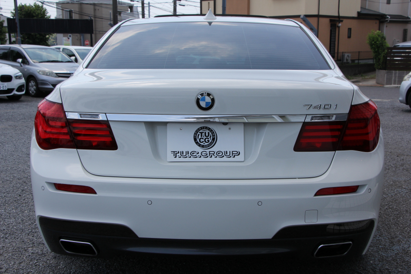 BMW 7シリーズ 740i Mｽﾎﾟｰﾂ ﾌﾟﾗｽP 後期☆期間限定掲載☆ｻﾝﾙｰﾌ 全席ﾋｰﾀｰ黒革 LEDﾍｯﾄﾞﾗｲﾄ 液晶ﾒｰﾀｰ N55新ｴﾝｼﾞﾝ 8速AT 320馬力 全ﾄﾞｱｿﾌﾄｸﾛｰｽﾞ電動ﾄﾗﾝｸ ｸﾙｺﾝ 20AW 専用ｴｱﾛ HDDﾅﾋﾞﾌﾙｾｸﾞTV Bｶﾒﾗ ｽﾏｰﾄｷｰ ﾊﾟﾄﾞﾙｼﾌﾄ 2年保証