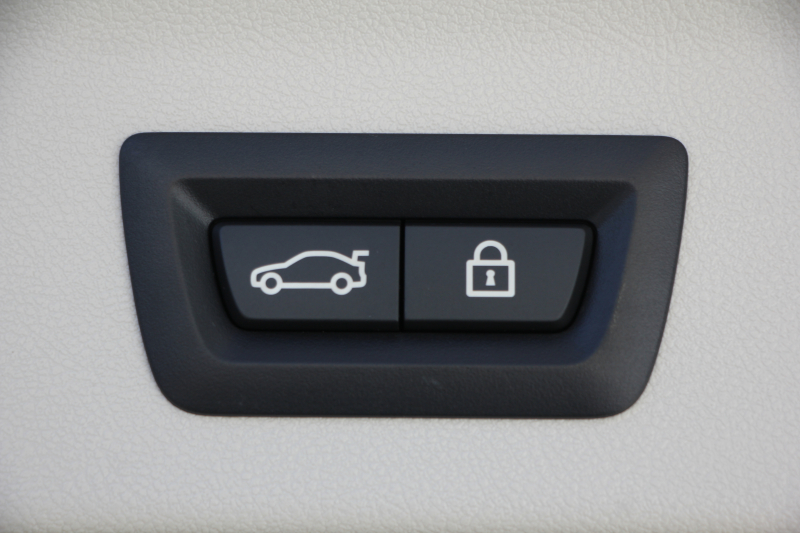 BMW X3 Xdrive20d Xﾗｲﾝ ﾊｲﾗｲﾝ 1ｵ-ﾅ 真珠色 HUD 全席ﾋｰﾀｰ黒革 ﾍﾞﾝﾁﾚｰｼｮﾝ ｱﾝﾋﾞｴﾝﾄﾗｲﾄ ﾘｱｼｰﾄﾊﾞｯｸ調整 追従ACC ｽﾃｱﾘﾝｸﾞｻﾎﾟｰﾄ LEDﾍｯﾄﾞﾗｲﾄ ｵｰﾄﾊｲﾋﾞｰﾑ ﾀｯﾁ画面対応HDDﾅﾋﾞTV 360度ｶﾒﾗ PDC緊急ﾌﾞﾚｰｷ 電動ﾘｱｹﾞｰﾄ 2年保証