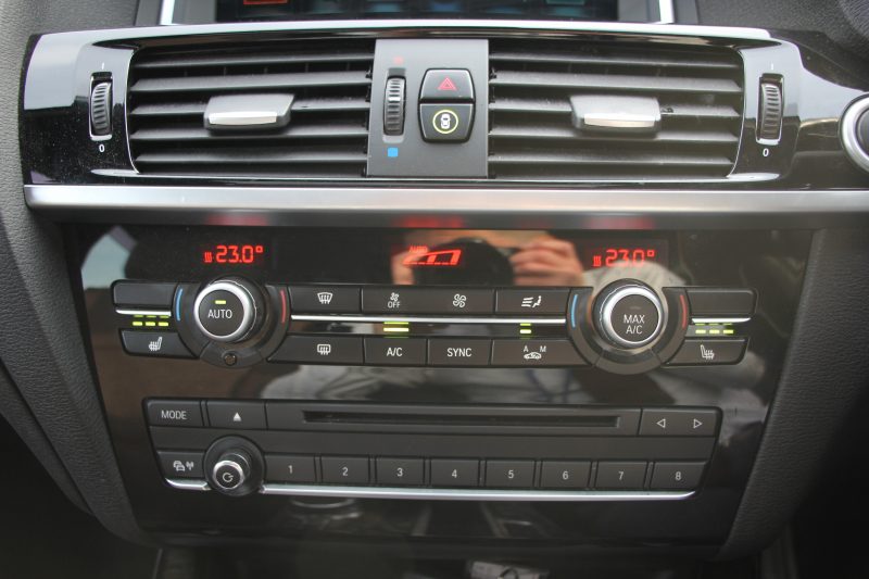 BMW X4 Xdrive28i Mｽﾎﾟｰﾂ ｱｽﾘｰﾄP 最終ﾓﾃﾞﾙ ｻﾝﾙｰﾌ ﾋｰﾀｰ付ﾓｶﾚｻﾞｰ LEDﾍｯﾄﾞﾗｲﾄ 追従ACC ﾚｰﾝﾁｪﾝｼﾞ警告 変更後新HDDﾅﾋﾞTV ｵﾌﾟｼｮﾝ20AW NEWﾃﾞｻﾞｲﾝｽﾃｱﾘﾝｸﾞ衝突軽減ﾌﾞﾚｰｷ 車線逸脱警告 歩行者警告 電動ﾘｱｹﾞｰﾄ ﾊﾟﾄﾞﾙｼﾌﾄ 360度ｶﾒﾗ 2年保証