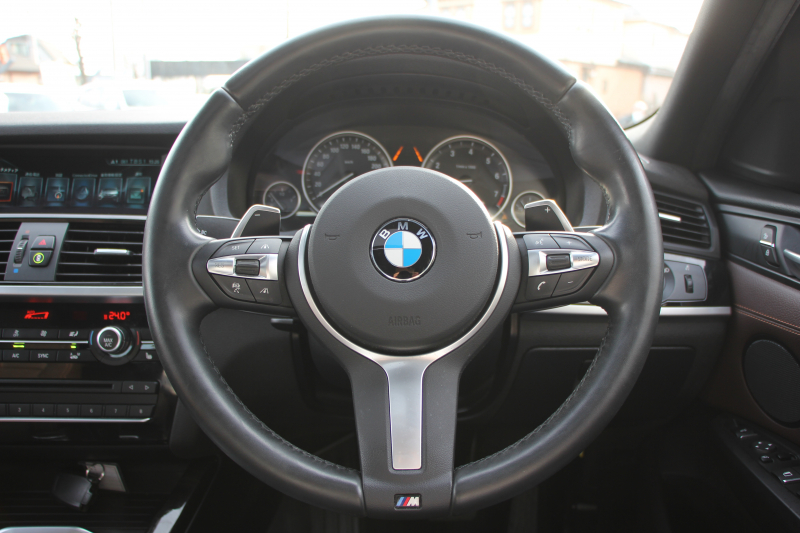 BMW X4 Xdrive28i Mｽﾎﾟｰﾂ ｱｽﾘｰﾄP 最終ﾓﾃﾞﾙ ｻﾝﾙｰﾌ ﾋｰﾀｰ付ﾓｶﾚｻﾞｰ LEDﾍｯﾄﾞﾗｲﾄ 追従ACC ﾚｰﾝﾁｪﾝｼﾞ警告 変更後新HDDﾅﾋﾞTV ｵﾌﾟｼｮﾝ20AW NEWﾃﾞｻﾞｲﾝｽﾃｱﾘﾝｸﾞ衝突軽減ﾌﾞﾚｰｷ 車線逸脱警告 歩行者警告 電動ﾘｱｹﾞｰﾄ ﾊﾟﾄﾞﾙｼﾌﾄ 360度ｶﾒﾗ 2年保証