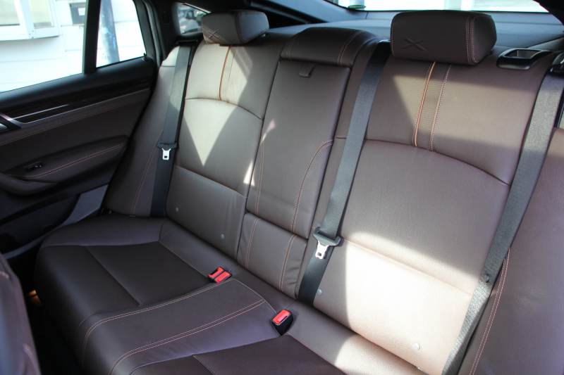 BMW X4 Xdrive28i Mｽﾎﾟｰﾂ ｱｽﾘｰﾄP 最終ﾓﾃﾞﾙ ｻﾝﾙｰﾌ ﾋｰﾀｰ付ﾓｶﾚｻﾞｰ LEDﾍｯﾄﾞﾗｲﾄ 追従ACC ﾚｰﾝﾁｪﾝｼﾞ警告 変更後新HDDﾅﾋﾞTV ｵﾌﾟｼｮﾝ20AW NEWﾃﾞｻﾞｲﾝｽﾃｱﾘﾝｸﾞ衝突軽減ﾌﾞﾚｰｷ 車線逸脱警告 歩行者警告 電動ﾘｱｹﾞｰﾄ ﾊﾟﾄﾞﾙｼﾌﾄ 360度ｶﾒﾗ 2年保証