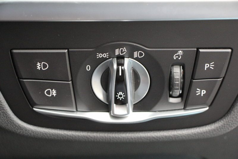 BMW X3 Xdrive20d Xﾗｲﾝ ﾊｲﾗｲﾝ ｾﾚｸﾄP ｲﾉﾍﾞｰｼｮﾝP 1ｵﾅ ﾊﾟﾉﾗﾏｻﾝR HUD ﾍﾞﾝﾁﾚｰｼｮﾝ 全ﾋｰﾀｰ茶革 ﾃﾞｨｽﾌﾟﾚｲｷｰ 追ACC ﾊｰﾏﾝｶｰﾄﾞﾝｻｳﾝﾄﾞLEDﾍｯﾄﾞﾗｲﾄ ｽﾃｱﾘﾝｸﾞｻﾎﾟｰﾄ ｼﾞｪｽﾁｬｰｺﾝﾄﾛｰﾙ ﾀｯﾁ画面HDDﾅﾋﾞTV 360度ｶﾒﾗ 電動ﾄﾗﾝｸ 2年保証