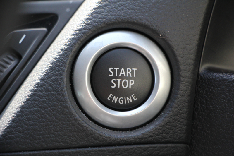 BMW X1 Sﾄﾞﾗｲﾌﾞ20i Xﾗｲﾝ 後期 HDDﾅﾋﾞｹﾞｰｼｮﾝ&ﾊﾟｰｷﾝｸﾞｻﾎﾟｰﾄP 直噴ﾀｰﾎﾞ8速AT ECOPROﾓｰﾄﾞiﾄﾞﾗｲﾌﾞHDDﾅﾋﾞBｶﾒﾗ&ｿﾅｰ DVD再生 MｻｰﾊﾞBluetoothｵｰﾃﾞｨｵ ｽﾏｰﾄｷｰ ｷｾﾉﾝ ﾐﾗｰETC ﾙｰﾌﾚｰﾙ ﾊｰﾌﾚｻﾞｰｼｰﾄ 2年保証