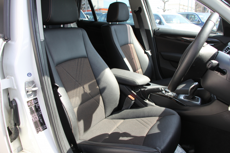 BMW X1 Sﾄﾞﾗｲﾌﾞ20i Xﾗｲﾝ 後期 HDDﾅﾋﾞｹﾞｰｼｮﾝ&ﾊﾟｰｷﾝｸﾞｻﾎﾟｰﾄP 直噴ﾀｰﾎﾞ8速AT ECOPROﾓｰﾄﾞiﾄﾞﾗｲﾌﾞHDDﾅﾋﾞBｶﾒﾗ&ｿﾅｰ DVD再生 MｻｰﾊﾞBluetoothｵｰﾃﾞｨｵ ｽﾏｰﾄｷｰ ｷｾﾉﾝ ﾐﾗｰETC ﾙｰﾌﾚｰﾙ ﾊｰﾌﾚｻﾞｰｼｰﾄ 2年保証