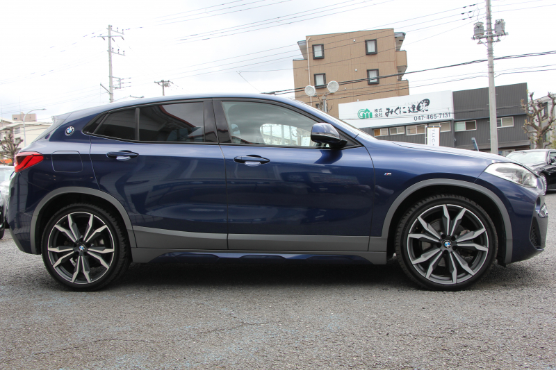 BMW X2 Xdrive20i MｽﾎﾟｰﾂX 4WD ﾃﾞﾋﾞｭｰP ﾊｲﾗｲﾝ ｺﾝﾌｫｰﾄP 1ｵｰﾅ 追従ACC HUD ﾋｰﾀｰ茶革 電動ｼｰﾄ ｵﾌﾟｼｮﾝ20AW Mﾘｱｽﾎﾟｲﾗｰ ﾀｯﾁ画面HDDﾅﾋﾞBｶﾒﾗ Pｱｼｽﾄ Bluetooth接続 電動ﾄﾗﾝｸ LEDﾍｯﾄﾞﾗｲﾄ&ﾌｫｸﾞｽﾏｰﾄｷｰ 8速AT 2年保証