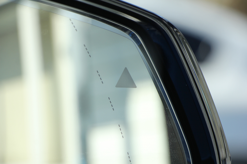 BMW 2シリーズ 218d ｸﾞﾗﾝｸｰﾍﾟMｽﾎﾟｰﾂ 本革仕様 ﾋｰﾀｰ黒革 電動ｼｰﾄ ﾅﾋﾞｹﾞｰｼｮﾝP BMWﾗｲﾌﾞｺｯｸﾋﾟｯﾄ ｱｯﾌﾟﾙｶｰﾌﾟﾚｲ AI音声会話 置くだけ充電 後退ｱｼｽﾄ 追従ACC LEDﾍｯﾄﾞﾗｲﾄ 専用ｴｱﾛ 18AW 8速AT ｽﾏｰﾄｷｰ 2.0Lﾃﾞｨｰｾﾞﾙﾀｰﾎﾞ 2年保証