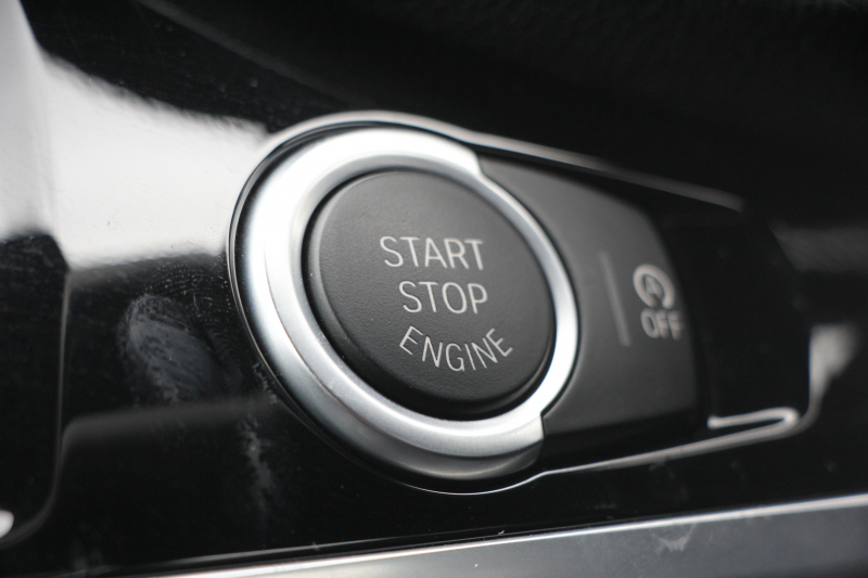 BMW X3 Xdrive20d Mｽﾎﾟｰﾂ 後期LCI 1ｵｰﾅ 追従ACC HUD ﾋｰﾀｰ黒革 衝突軽減ﾌﾞﾚｰｷ 車線逸脱警告 歩行者警告 ｵﾌﾟｼｮﾝ19AW 360度ｶﾒﾗ HDDﾅﾋﾞTV Bluetooth接続 電動ﾘｱｹﾞｰﾄ LEDﾌｫｸﾞﾗｲﾄ ｽﾏｰﾄｷｰ 2年保証