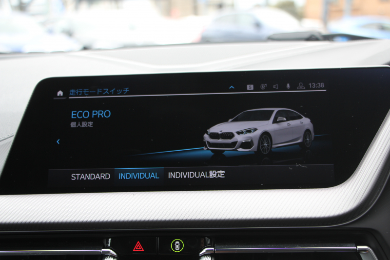 BMW 2シリーズ M235i ｸﾞﾗﾝｸｰﾍﾟXdrive 4WD 1ｵｰﾅ 本革仕様 ﾋｰﾀｰ黒革 Mｽﾎﾟｰﾂｼｰﾄ 306馬力 Eibach車高調 BBS18AW 3Ddesign&ﾏｯｸｽﾄﾝﾃﾞｻﾞｲﾝｴｱﾛ Mｼｰﾄﾍﾞﾙﾄ 追従ACC 後退ｱｼｽﾄ ﾗｲﾌﾞｺｯｸﾋﾟｯﾄ ｱｯﾌﾟﾙｶｰﾌﾟﾚｲ 置くだけ充電 LEDﾍｯﾄﾞﾗｲﾄ 2年保証