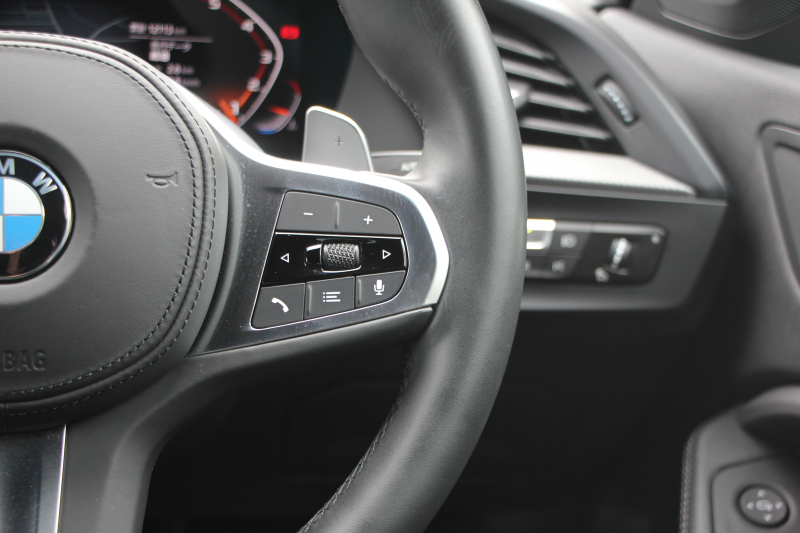 BMW 2シリーズ M235i ｸﾞﾗﾝｸｰﾍﾟXdrive 4WD 1ｵｰﾅ 本革仕様 ﾋｰﾀｰ黒革 Mｽﾎﾟｰﾂｼｰﾄ 306馬力 Eibach車高調 BBS18AW 3Ddesign&ﾏｯｸｽﾄﾝﾃﾞｻﾞｲﾝｴｱﾛ Mｼｰﾄﾍﾞﾙﾄ 追従ACC 後退ｱｼｽﾄ ﾗｲﾌﾞｺｯｸﾋﾟｯﾄ ｱｯﾌﾟﾙｶｰﾌﾟﾚｲ 置くだけ充電 LEDﾍｯﾄﾞﾗｲﾄ 2年保証