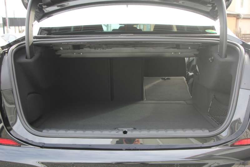 BMW 2シリーズ M235i ｸﾞﾗﾝｸｰﾍﾟXdrive 4WD ﾌﾟﾗｽﾊﾟｯｹｰｼﾞ1ｵｰﾅ 本革仕様 ﾋｰﾀｰ黒革 ｱﾀﾞﾌﾟﾃｨﾌﾞｻｽ Mｽﾎﾟｰﾂｼｰﾄ 306馬力 Mｼｰﾄﾍﾞﾙﾄ 追従ACC 後退ｱｼｽﾄ ﾗｲﾌﾞｺｯｸﾋﾟｯﾄ ｱｯﾌﾟﾙｶｰﾌﾟﾚｲ 置くだけ充電 LEDﾍｯﾄﾞﾗｲﾄ 2年保証