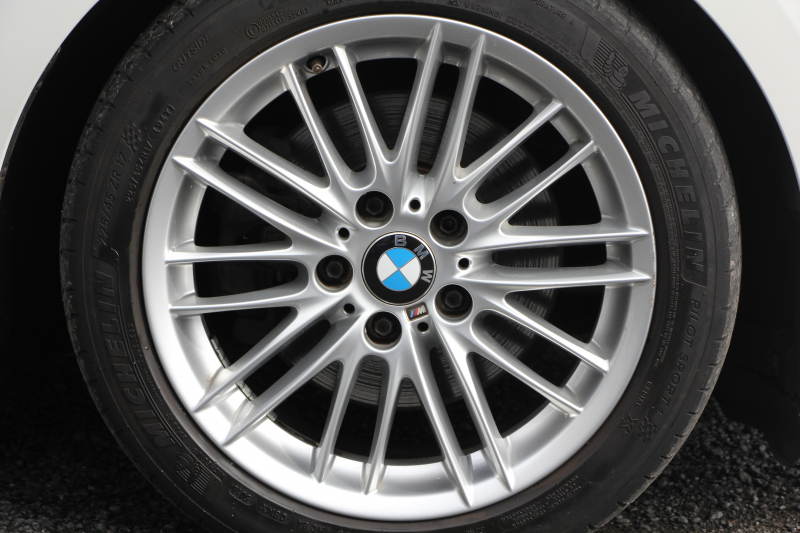 BMW 2シリーズ 220i ｸｰﾍﾟMｽﾎﾟｰﾂ 衝突軽減ﾌﾞﾚｰｷ 車線逸脱警告 歩行者警告 ﾌﾞﾚｰｷ付ｸﾙｺﾝ ﾀｯﾁﾊﾟｯﾄﾞ対応HDDﾅﾋﾞBｶﾒﾗ 専用ｴｱﾛ 17AW ｼ-ﾄﾒﾓﾘ- ｽﾏｰﾄｷｰ 直噴ﾀｰﾎﾞ8速AT ﾐﾗｰETC Bluetooth接続 2年保証