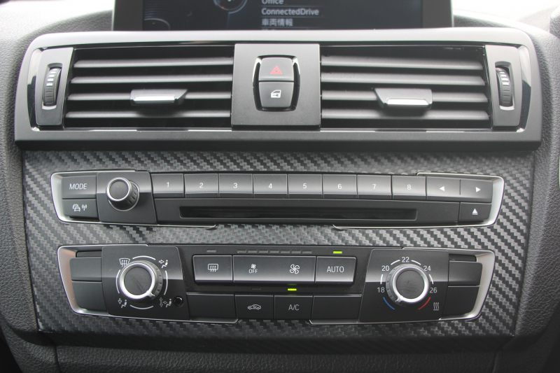 BMW 2シリーズ 220i ｸｰﾍﾟMｽﾎﾟｰﾂ 衝突軽減ﾌﾞﾚｰｷ 車線逸脱警告 歩行者警告 ﾌﾞﾚｰｷ付ｸﾙｺﾝ ﾀｯﾁﾊﾟｯﾄﾞ対応HDDﾅﾋﾞBｶﾒﾗ 専用ｴｱﾛ 17AW ｼ-ﾄﾒﾓﾘ- ｽﾏｰﾄｷｰ 直噴ﾀｰﾎﾞ8速AT ﾐﾗｰETC Bluetooth接続 2年保証