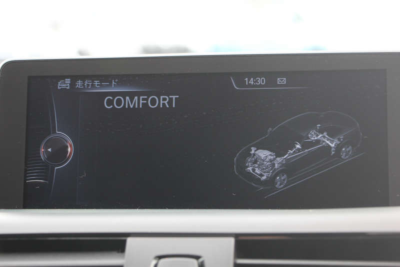 BMW 2シリーズ 220i ｸｰﾍﾟMｽﾎﾟｰﾂ 衝突軽減ﾌﾞﾚｰｷ 車線逸脱警告 歩行者警告 ﾌﾞﾚｰｷ付ｸﾙｺﾝ ﾀｯﾁﾊﾟｯﾄﾞ対応HDDﾅﾋﾞBｶﾒﾗ 専用ｴｱﾛ 17AW ｼ-ﾄﾒﾓﾘ- ｽﾏｰﾄｷｰ 直噴ﾀｰﾎﾞ8速AT ﾐﾗｰETC Bluetooth接続 2年保証