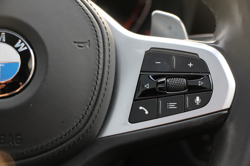 BMW 3シリーズ 320i Mｽﾎﾟｰﾂ ｺﾝﾌｫｰﾄ&ﾃﾞﾋﾞｭｰP 真珠色 ｻﾝﾙｰﾌ ﾋｰﾀｰ黒革 ｵﾌﾟｼｮﾝ19AW LEDﾍｯﾄﾞﾗｲﾄ DｱｼｽﾄPRO 追従ACC ｽﾃｱﾘﾝｸﾞ&ﾚｰﾝｱｼｽﾄ BMWﾗｲﾌﾞｺｯｸﾋﾟｯﾄ 電動ﾄﾗﾝｸ ｱｯﾌﾟﾙｶｰﾌﾟﾚｲ HDDﾅﾋﾞﾜｲﾔﾚｽ充電 Hifiｽﾋﾟｰｶｰ 2年保証