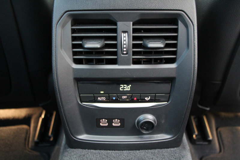 BMW 3シリーズ 320i Mｽﾎﾟｰﾂ ｺﾝﾌｫｰﾄ&ﾃﾞﾋﾞｭｰP 真珠色 ｻﾝﾙｰﾌ ﾋｰﾀｰ黒革 ｵﾌﾟｼｮﾝ19AW LEDﾍｯﾄﾞﾗｲﾄ DｱｼｽﾄPRO 追従ACC ｽﾃｱﾘﾝｸﾞ&ﾚｰﾝｱｼｽﾄ BMWﾗｲﾌﾞｺｯｸﾋﾟｯﾄ 電動ﾄﾗﾝｸ ｱｯﾌﾟﾙｶｰﾌﾟﾚｲ HDDﾅﾋﾞﾜｲﾔﾚｽ充電 Hifiｽﾋﾟｰｶｰ 2年保証