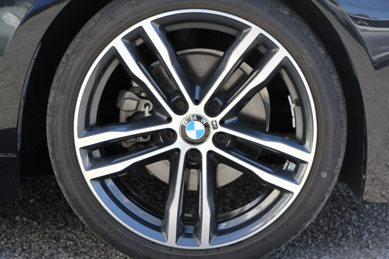 BMW 3シリーズ 320d Mｽﾎﾟｰﾂ ｴﾃﾞｨｼｮﾝｼｬﾄﾞｰ 特別仕様車 ﾋｰﾀｰ黒革 液晶ﾒｰﾀｰ 19AW ﾀﾞｰｸLEDﾍｯﾄﾞﾗｲﾄ&ﾃｰﾙ ﾀｯﾁ画面HDDﾅﾋﾞ追従ACC ﾚｰﾝﾁｪﾝｼﾞ警告 衝突軽減ﾌﾞﾚｰｷ 車線逸脱警告 歩行者警告 2年保証