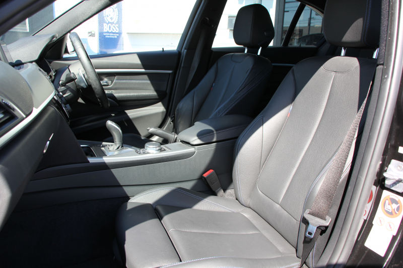 BMW 3シリーズ 320d Mｽﾎﾟｰﾂ ｴﾃﾞｨｼｮﾝｼｬﾄﾞｰ 特別仕様車 ﾋｰﾀｰ黒革 液晶ﾒｰﾀｰ 19AW ﾀﾞｰｸLEDﾍｯﾄﾞﾗｲﾄ&ﾃｰﾙ ﾀｯﾁ画面HDDﾅﾋﾞ追従ACC ﾚｰﾝﾁｪﾝｼﾞ警告 衝突軽減ﾌﾞﾚｰｷ 車線逸脱警告 歩行者警告 2年保証