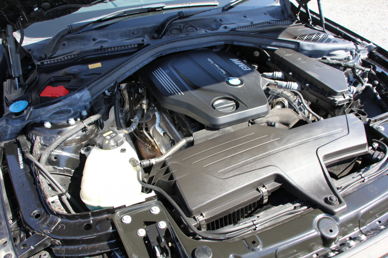 BMW 3シリーズ 320d Mｽﾎﾟｰﾂ ｴﾃﾞｨｼｮﾝｼｬﾄﾞｰ 特別仕様車 ﾋｰﾀｰ黒革 液晶ﾒｰﾀｰ 19AW ﾀﾞｰｸLEDﾍｯﾄﾞﾗｲﾄ&ﾃｰﾙ ﾀｯﾁ画面HDDﾅﾋﾞ追従ACC ﾚｰﾝﾁｪﾝｼﾞ警告 衝突軽減ﾌﾞﾚｰｷ 車線逸脱警告 歩行者警告 2年保証