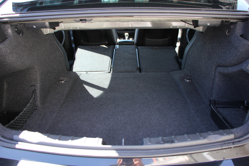 BMW 3シリーズ 320d Mｽﾎﾟｰﾂ ｴﾃﾞｨｼｮﾝｼｬﾄﾞｰ 特別仕様車 ﾋｰﾀｰ黒革 液晶ﾒｰﾀｰ 19AW ﾀﾞｰｸLEDﾍｯﾄﾞﾗｲﾄ&ﾃｰﾙ ﾀｯﾁ画面HDDﾅﾋﾞ追従ACC ﾚｰﾝﾁｪﾝｼﾞ警告 衝突軽減ﾌﾞﾚｰｷ 車線逸脱警告 歩行者警告 2年保証