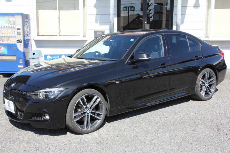 BMW 3シリーズ 320d Mｽﾎﾟｰﾂ ｴﾃﾞｨｼｮﾝｼｬﾄﾞｰ 特別仕様車 ﾋｰﾀｰ黒革 液晶ﾒｰﾀｰ 19AW ﾀﾞｰｸLEDﾍｯﾄﾞﾗｲﾄ&ﾃｰﾙ ﾀｯﾁ画面HDDﾅﾋﾞ追従ACC ﾚｰﾝﾁｪﾝｼﾞ警告 衝突軽減ﾌﾞﾚｰｷ 車線逸脱警告 歩行者警告 2年保証