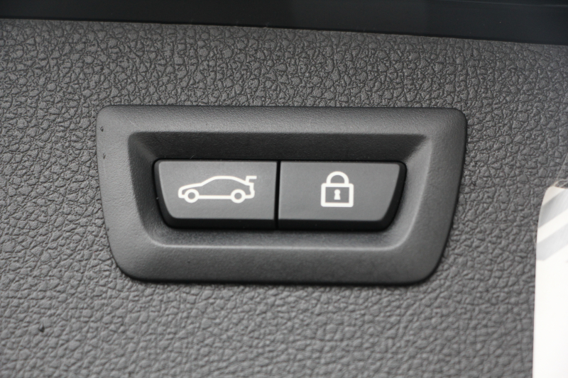 BMW 3シリーズ 320i ﾂｰﾘﾝｸﾞｴｸｽｸﾙｰｼﾌﾞｽﾎﾟｰﾂ 特別仕様車 限定320台 追従ACC HUD ﾋｰﾀｰ茶革 衝突軽減ﾌﾞﾚｰｷ 車線逸脱警告 歩行者警告 ﾀｯﾁﾊﾟｯﾄﾞ対応HDDﾅﾋﾞBluetoothｵｰﾃﾞｨｵ Bｶﾒﾗ ｽﾏｰﾄｷｰ  ﾊﾟﾄﾞﾙｼﾌﾄ 専用ｴｱﾛ 19AW ﾐﾗｰETC ｽﾏｰﾄｵｰﾌﾟﾝ ｼｰﾄﾒﾓﾘｰ 2年保証