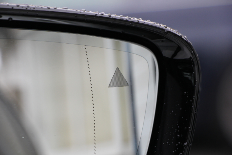 BMW 5シリーズ 540i Mｽﾎﾟｰﾂ 走行6000km 直6ﾀｰﾎﾞ340馬力 ｺﾝﾌｫｰﾄ&ｲﾉﾍﾞｰｼｮﾝP 全ﾋｰﾀｰ黒革 ﾏｯｻｰｼﾞﾍﾞﾝﾁﾚｰﾀｰ ﾃﾞｨｽﾌﾟﾚｲｷｰ&ﾘﾓｰﾄﾊﾟｰｷﾝｸﾞｼﾞｪｽﾁｬｰC 置くだけ充電 液晶ﾒｰﾀｰ HUD 追ACC LEDﾍｯﾄﾞﾗｲﾄ ﾀｯﾁ画面ﾅﾋﾞTV 2年保証