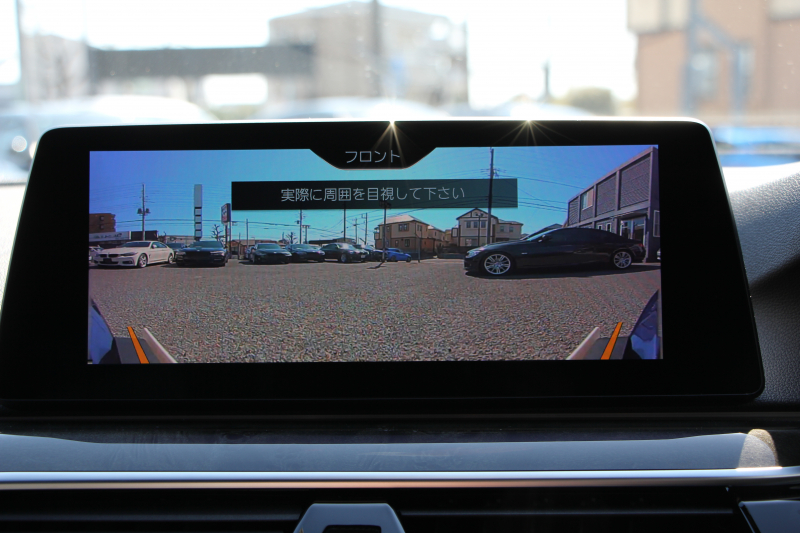 BMW 5シリーズ 530i Mｽﾎﾟｰﾂ 型式変更後ﾓﾃﾞﾙ 高出力 252馬力 新液晶ﾒｰﾀｰ 全ﾋｰﾀｰ黒革 追従ACC HUD ｽﾃｱﾘﾝｸﾞｻﾎﾟｰﾄ ﾀｯﾁ画面ﾅﾋﾞTV 360度ﾊﾟﾉﾗﾏｶﾒﾗ ｱｸﾃｨﾌﾞPDC緊急ﾌﾞﾚｰｷ LEDﾍｯﾄﾞﾗｲﾄ ｵｰﾄﾊｲﾋﾞｰﾑ 電動ﾄﾗﾝｸ 2年保証