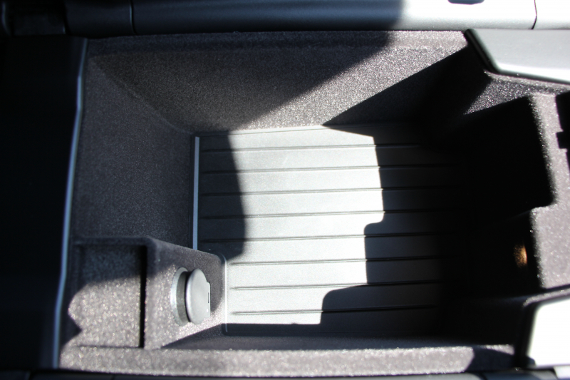 BMW 5シリーズ 530i Mｽﾎﾟｰﾂ 型式変更後ﾓﾃﾞﾙ 高出力 252馬力 新液晶ﾒｰﾀｰ 全ﾋｰﾀｰ黒革 追従ACC HUD ｽﾃｱﾘﾝｸﾞｻﾎﾟｰﾄ ﾀｯﾁ画面ﾅﾋﾞTV 360度ﾊﾟﾉﾗﾏｶﾒﾗ ｱｸﾃｨﾌﾞPDC緊急ﾌﾞﾚｰｷ LEDﾍｯﾄﾞﾗｲﾄ ｵｰﾄﾊｲﾋﾞｰﾑ 電動ﾄﾗﾝｸ 2年保証