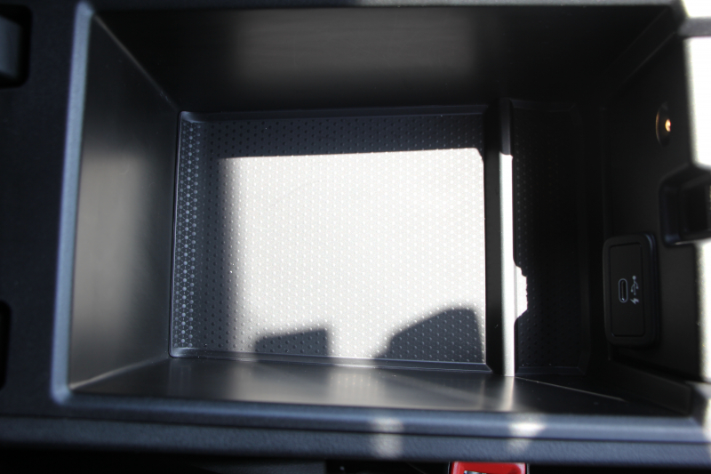 BMW 3シリーズ 320i Mｽﾎﾟｰﾂ ﾊｲﾗｲﾝ ｺﾝﾌｫｰﾄP 1ｵｰﾅ ﾋｰﾀｰ黒革 ﾗﾝﾊﾞｰｻﾎﾟｰﾄ ｵﾌﾟｼｮﾝ19AW 電動ﾄﾗﾝｸ Hifiｽﾋﾟｰｶｰ HUD 真珠色 BMWﾗｲﾌﾞｺｯｸﾋﾟｯﾄ 置くだけ充電 LEDﾍｯﾄﾞﾗｲﾄ ｱﾝﾋﾞｴﾝﾄﾗｲﾄ 追従ACC ｽﾃｱﾘﾝｸﾞｻﾎﾟｰﾄ ｱｯﾌﾟﾙｶｰﾌﾟﾚｲ ﾀｯﾁ画面ﾅﾋﾞ2年保証