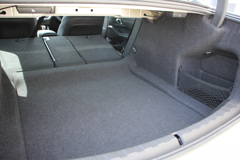 BMW 3シリーズ 320i Mｽﾎﾟｰﾂ ﾊｲﾗｲﾝ ｺﾝﾌｫｰﾄP 1ｵｰﾅ ﾋｰﾀｰ黒革 ﾗﾝﾊﾞｰｻﾎﾟｰﾄ ｵﾌﾟｼｮﾝ19AW 電動ﾄﾗﾝｸ Hifiｽﾋﾟｰｶｰ HUD 真珠色 BMWﾗｲﾌﾞｺｯｸﾋﾟｯﾄ 置くだけ充電 LEDﾍｯﾄﾞﾗｲﾄ ｱﾝﾋﾞｴﾝﾄﾗｲﾄ 追従ACC ｽﾃｱﾘﾝｸﾞｻﾎﾟｰﾄ ｱｯﾌﾟﾙｶｰﾌﾟﾚｲ ﾀｯﾁ画面ﾅﾋﾞ2年保証