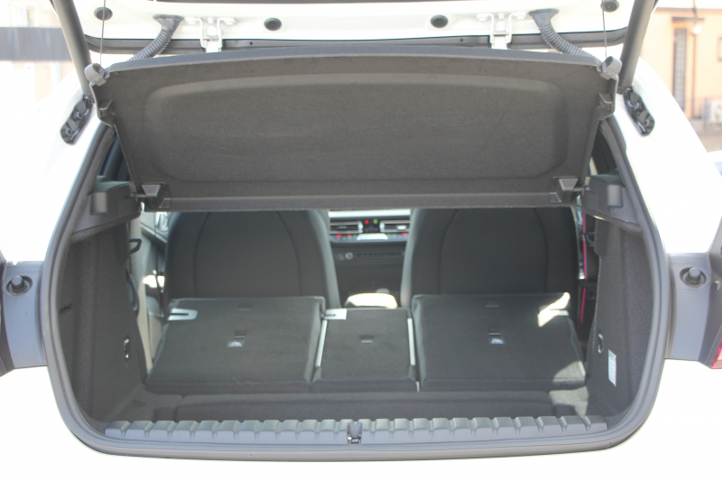 BMW 1シリーズ M135i Xdrive ﾃﾞﾋﾞｭｰP 4WD ﾊﾟﾉﾗﾏｻﾝﾙｰﾌ ﾋｰﾀｰ黒革 Mｽﾎﾟｰﾂｼｰﾄ ｵﾌﾟｼｮﾝ18AW 306馬力 ｱﾀﾞﾌﾟﾃｨﾌﾞｻｽ Mｼｰﾄﾍﾞﾙﾄ ｺﾝﾌｫｰﾄP ﾗｲﾌﾞｺｯｸﾋﾟｯﾄ 追ACC 電動ﾄﾗﾝｸ ｱｯﾌﾟﾙｶｰﾌﾟﾚｲ 純正ﾅﾋﾞPｱｼｽﾄ LEDﾍｯﾄﾞﾗｲﾄ 衝突軽減ﾌﾞﾚｰｷ 2年保証