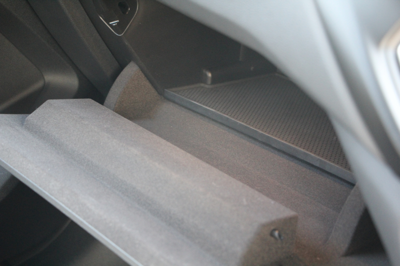 BMW 1シリーズ M135i Xdrive ﾃﾞﾋﾞｭｰP 4WD ﾊﾟﾉﾗﾏｻﾝﾙｰﾌ ﾋｰﾀｰ黒革 Mｽﾎﾟｰﾂｼｰﾄ ｵﾌﾟｼｮﾝ18AW 306馬力 ｱﾀﾞﾌﾟﾃｨﾌﾞｻｽ Mｼｰﾄﾍﾞﾙﾄ ｺﾝﾌｫｰﾄP ﾗｲﾌﾞｺｯｸﾋﾟｯﾄ 追ACC 電動ﾄﾗﾝｸ ｱｯﾌﾟﾙｶｰﾌﾟﾚｲ 純正ﾅﾋﾞPｱｼｽﾄ LEDﾍｯﾄﾞﾗｲﾄ 衝突軽減ﾌﾞﾚｰｷ 2年保証