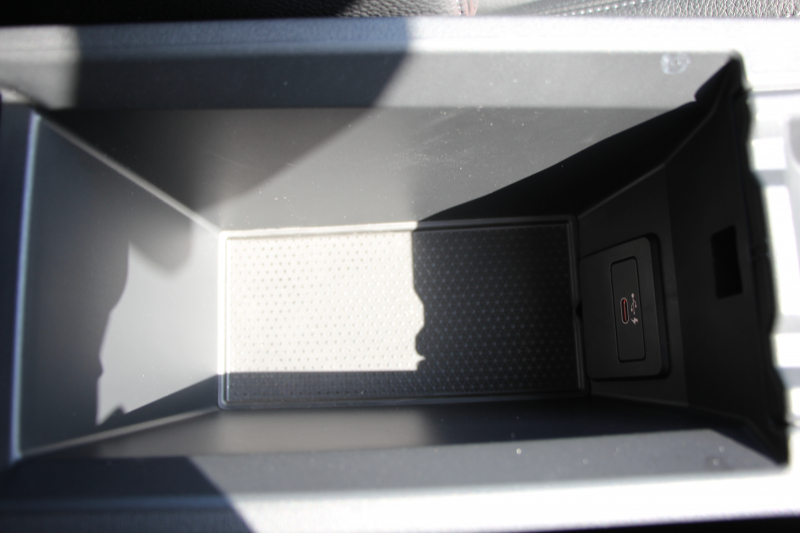 BMW 1シリーズ M135i Xdrive ﾃﾞﾋﾞｭｰP 4WD ﾊﾟﾉﾗﾏｻﾝﾙｰﾌ ﾋｰﾀｰ黒革 Mｽﾎﾟｰﾂｼｰﾄ ｵﾌﾟｼｮﾝ18AW 306馬力 ｱﾀﾞﾌﾟﾃｨﾌﾞｻｽ Mｼｰﾄﾍﾞﾙﾄ ｺﾝﾌｫｰﾄP ﾗｲﾌﾞｺｯｸﾋﾟｯﾄ 追ACC 電動ﾄﾗﾝｸ ｱｯﾌﾟﾙｶｰﾌﾟﾚｲ 純正ﾅﾋﾞPｱｼｽﾄ LEDﾍｯﾄﾞﾗｲﾄ 衝突軽減ﾌﾞﾚｰｷ 2年保証