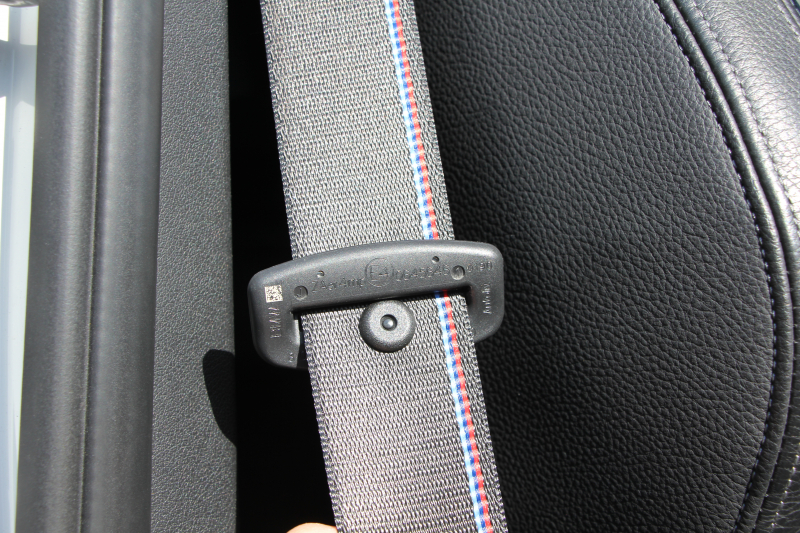 BMW 1シリーズ M135i Xdrive ﾃﾞﾋﾞｭｰP 4WD ﾊﾟﾉﾗﾏｻﾝﾙｰﾌ ﾋｰﾀｰ黒革 Mｽﾎﾟｰﾂｼｰﾄ ｵﾌﾟｼｮﾝ18AW 306馬力 ｱﾀﾞﾌﾟﾃｨﾌﾞｻｽ Mｼｰﾄﾍﾞﾙﾄ ｺﾝﾌｫｰﾄP ﾗｲﾌﾞｺｯｸﾋﾟｯﾄ 追ACC 電動ﾄﾗﾝｸ ｱｯﾌﾟﾙｶｰﾌﾟﾚｲ 純正ﾅﾋﾞPｱｼｽﾄ LEDﾍｯﾄﾞﾗｲﾄ 衝突軽減ﾌﾞﾚｰｷ 2年保証