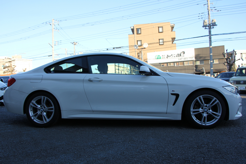 BMW 4シリーズ 420i ｸｰﾍﾟMｽﾎﾟｰﾂ LEDﾍｯﾄﾞﾗｲﾄ&ﾌｫｸﾞ追従ACC 衝突軽減ﾌﾞﾚｰｷ 車線逸脱 歩行者警告 ﾀｯﾁﾊﾟｯﾄﾞ対応HDDﾅﾋﾞBｶﾒﾗ ｽﾏｰﾄｷｰ Bluetooth接続 ﾊﾟﾄﾞﾙｼﾌﾄ Mｽﾎﾟｰﾂｴｱﾛ ﾐﾗｰETC 直噴ﾀｰﾎﾞ8速AT 2年保証