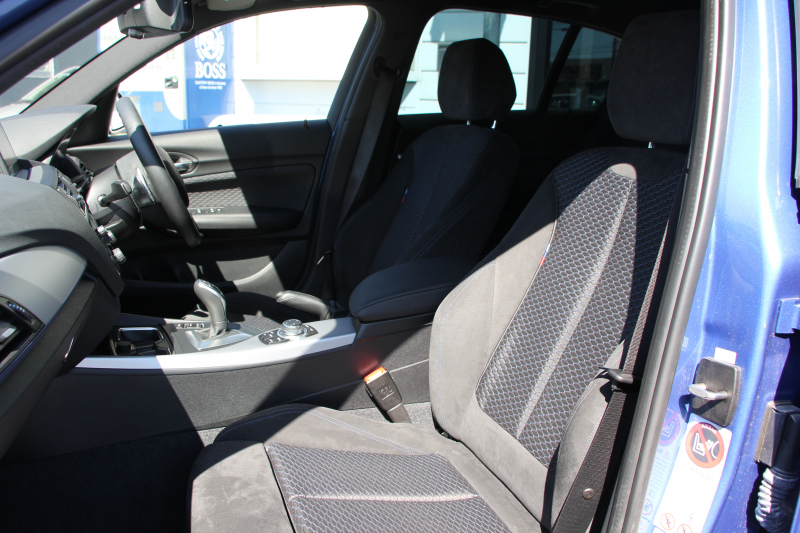 BMW 1シリーズ M135i ﾊﾟｰｷﾝｸﾞｻﾎﾟｰﾄP 320馬力 直6ﾀｰﾎﾞｱﾀﾞﾌﾟﾃｨﾌﾞMｻｽ 専用ﾌﾞﾚｰｷ iﾄﾞﾗｲﾌﾞHDDﾅﾋﾞDVD再生 ﾐｭｰｼﾞｯｸｻｰﾊﾞｰ Bluetoothｵｰﾃﾞｨｵ ﾊﾟﾄﾞﾙｼﾌﾄ 専用ﾌﾞﾚｰｷ 専用18AW 8速AT 専用ｴｱﾛ ｽﾏｰﾄｷｰ 2年保証