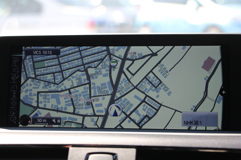 BMW 1シリーズ M135i ﾊﾟｰｷﾝｸﾞｻﾎﾟｰﾄP 320馬力 直6ﾀｰﾎﾞｱﾀﾞﾌﾟﾃｨﾌﾞMｻｽ 専用ﾌﾞﾚｰｷ iﾄﾞﾗｲﾌﾞHDDﾅﾋﾞDVD再生 ﾐｭｰｼﾞｯｸｻｰﾊﾞｰ Bluetoothｵｰﾃﾞｨｵ ﾊﾟﾄﾞﾙｼﾌﾄ 専用ﾌﾞﾚｰｷ 専用18AW 8速AT 専用ｴｱﾛ ｽﾏｰﾄｷｰ 2年保証