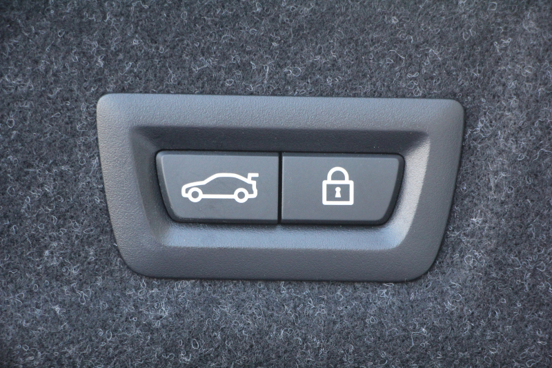 BMW 3シリーズ 320i ｺﾝﾌｫｰﾄP G20 追従ACC ｽﾃｱﾘﾝｸﾞｻﾎﾟｰﾄ LEDﾍｯﾄﾞﾗｲﾄ ｵｰﾄﾊｲﾋﾞｰﾑ ｼｰﾄﾋｰﾀｰ 置くだけ充電 BMWﾗｲﾌﾞｺｯｸﾋﾟｯﾄﾞｱｯﾌﾟﾙｶｰﾌﾟﾚｲ 電動ﾄﾗﾝｸ 純正HDDﾅﾋﾞﾊﾟｰｷﾝｸﾞｱｼｽﾄ hi-fiｽﾋﾟｰｶｰ ｽﾏｰﾄｷｰ ﾒﾓﾘｰ付ﾊﾟﾜｰｼｰﾄ 2年保証