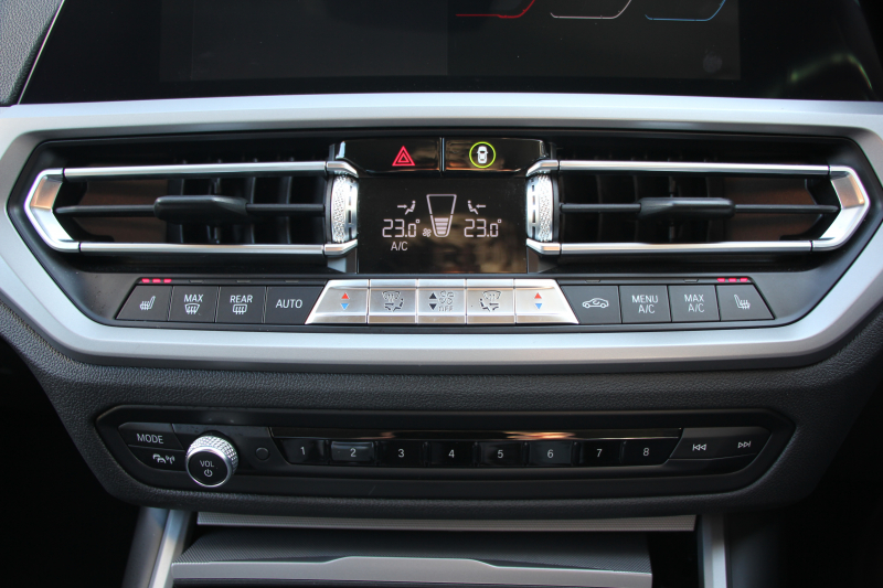 BMW 3シリーズ 320i ｺﾝﾌｫｰﾄP G20 追従ACC ｽﾃｱﾘﾝｸﾞｻﾎﾟｰﾄ LEDﾍｯﾄﾞﾗｲﾄ ｵｰﾄﾊｲﾋﾞｰﾑ ｼｰﾄﾋｰﾀｰ 置くだけ充電 BMWﾗｲﾌﾞｺｯｸﾋﾟｯﾄﾞｱｯﾌﾟﾙｶｰﾌﾟﾚｲ 電動ﾄﾗﾝｸ 純正HDDﾅﾋﾞﾊﾟｰｷﾝｸﾞｱｼｽﾄ hi-fiｽﾋﾟｰｶｰ ｽﾏｰﾄｷｰ ﾒﾓﾘｰ付ﾊﾟﾜｰｼｰﾄ 2年保証