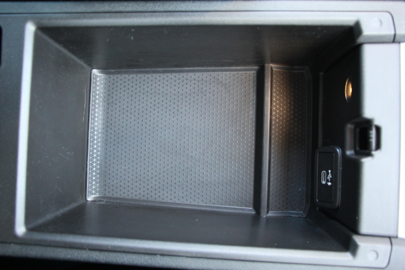 BMW 3シリーズ 320i ｺﾝﾌｫｰﾄP G20 追従ACC ｽﾃｱﾘﾝｸﾞｻﾎﾟｰﾄ LEDﾍｯﾄﾞﾗｲﾄ ｵｰﾄﾊｲﾋﾞｰﾑ ｼｰﾄﾋｰﾀｰ 置くだけ充電 BMWﾗｲﾌﾞｺｯｸﾋﾟｯﾄﾞｱｯﾌﾟﾙｶｰﾌﾟﾚｲ 電動ﾄﾗﾝｸ 純正HDDﾅﾋﾞﾊﾟｰｷﾝｸﾞｱｼｽﾄ hi-fiｽﾋﾟｰｶｰ ｽﾏｰﾄｷｰ ﾒﾓﾘｰ付ﾊﾟﾜｰｼｰﾄ 2年保証