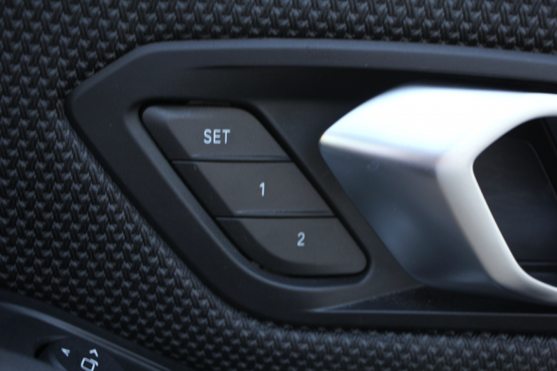 BMW 3シリーズ 320i ｺﾝﾌｫｰﾄP G20 追従ACC ｽﾃｱﾘﾝｸﾞｻﾎﾟｰﾄ LEDﾍｯﾄﾞﾗｲﾄ ｵｰﾄﾊｲﾋﾞｰﾑ ｼｰﾄﾋｰﾀｰ 置くだけ充電 BMWﾗｲﾌﾞｺｯｸﾋﾟｯﾄﾞｱｯﾌﾟﾙｶｰﾌﾟﾚｲ 電動ﾄﾗﾝｸ 純正HDDﾅﾋﾞﾊﾟｰｷﾝｸﾞｱｼｽﾄ hi-fiｽﾋﾟｰｶｰ ｽﾏｰﾄｷｰ ﾒﾓﾘｰ付ﾊﾟﾜｰｼｰﾄ 2年保証