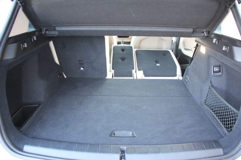 BMW X1 Sdrive18i ﾌｧｯｼｮﾆｽﾀ 限定車 真珠色 追従ACC ﾍﾞｰｼﾞｭ革 ｼｰﾄﾋｰﾀｰ 専用18AW Pｱｼｽﾄ ｺﾝﾌｫｰﾄP 電動ﾄﾗﾝｸ ｳｯﾄﾞﾊﾟﾈﾙ LEDﾍｯﾄﾞﾗｲﾄ HDDﾅﾋﾞBluetooth接続 ｽﾏｰﾄｷｰ ｽﾗｲﾃﾞｨﾝｸﾞﾘｱｼｰﾄ&ﾊﾞｯｸﾚｽﾄﾘﾘｰｽ 2年保証