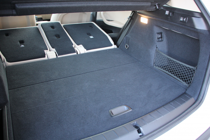 BMW X1 Sdrive18i ﾌｧｯｼｮﾆｽﾀ 限定車 真珠色 追従ACC ﾍﾞｰｼﾞｭ革 ｼｰﾄﾋｰﾀｰ 専用18AW Pｱｼｽﾄ ｺﾝﾌｫｰﾄP 電動ﾄﾗﾝｸ ｳｯﾄﾞﾊﾟﾈﾙ LEDﾍｯﾄﾞﾗｲﾄ HDDﾅﾋﾞBluetooth接続 ｽﾏｰﾄｷｰ ｽﾗｲﾃﾞｨﾝｸﾞﾘｱｼｰﾄ&ﾊﾞｯｸﾚｽﾄﾘﾘｰｽ 2年保証