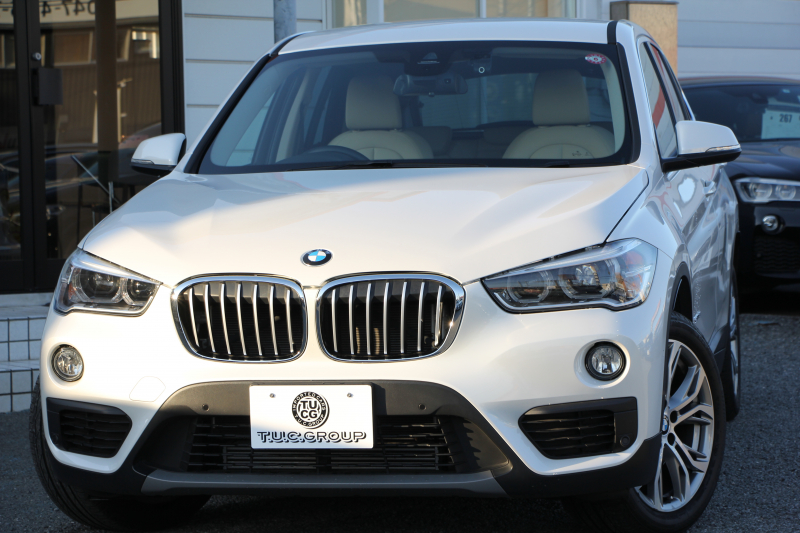 BMW X1 Sdrive18i ﾌｧｯｼｮﾆｽﾀ 限定車 真珠色 追従ACC ﾍﾞｰｼﾞｭ革 ｼｰﾄﾋｰﾀｰ 専用18AW Pｱｼｽﾄ ｺﾝﾌｫｰﾄP 電動ﾄﾗﾝｸ ｳｯﾄﾞﾊﾟﾈﾙ LEDﾍｯﾄﾞﾗｲﾄ HDDﾅﾋﾞBluetooth接続 ｽﾏｰﾄｷｰ ｽﾗｲﾃﾞｨﾝｸﾞﾘｱｼｰﾄ&ﾊﾞｯｸﾚｽﾄﾘﾘｰｽ 2年保証