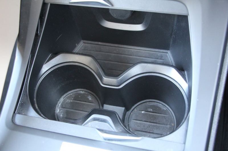 BMW X1 Sdrive18i ﾌｧｯｼｮﾆｽﾀ 限定車 真珠色 追従ACC ﾍﾞｰｼﾞｭ革 ｼｰﾄﾋｰﾀｰ 専用18AW Pｱｼｽﾄ ｺﾝﾌｫｰﾄP 電動ﾄﾗﾝｸ ｳｯﾄﾞﾊﾟﾈﾙ LEDﾍｯﾄﾞﾗｲﾄ HDDﾅﾋﾞBluetooth接続 ｽﾏｰﾄｷｰ ｽﾗｲﾃﾞｨﾝｸﾞﾘｱｼｰﾄ&ﾊﾞｯｸﾚｽﾄﾘﾘｰｽ 2年保証